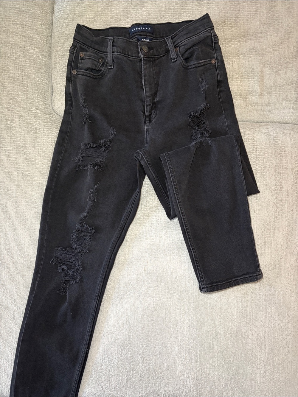 Aeropostale Black Distressed Mom Jeans